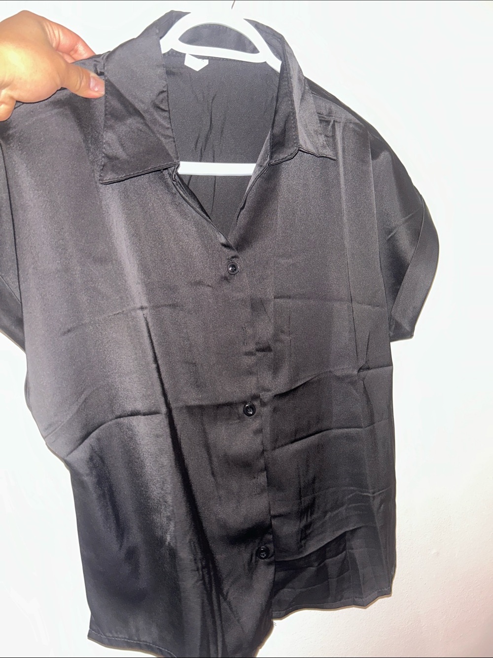 silk fits small to med thailand tops